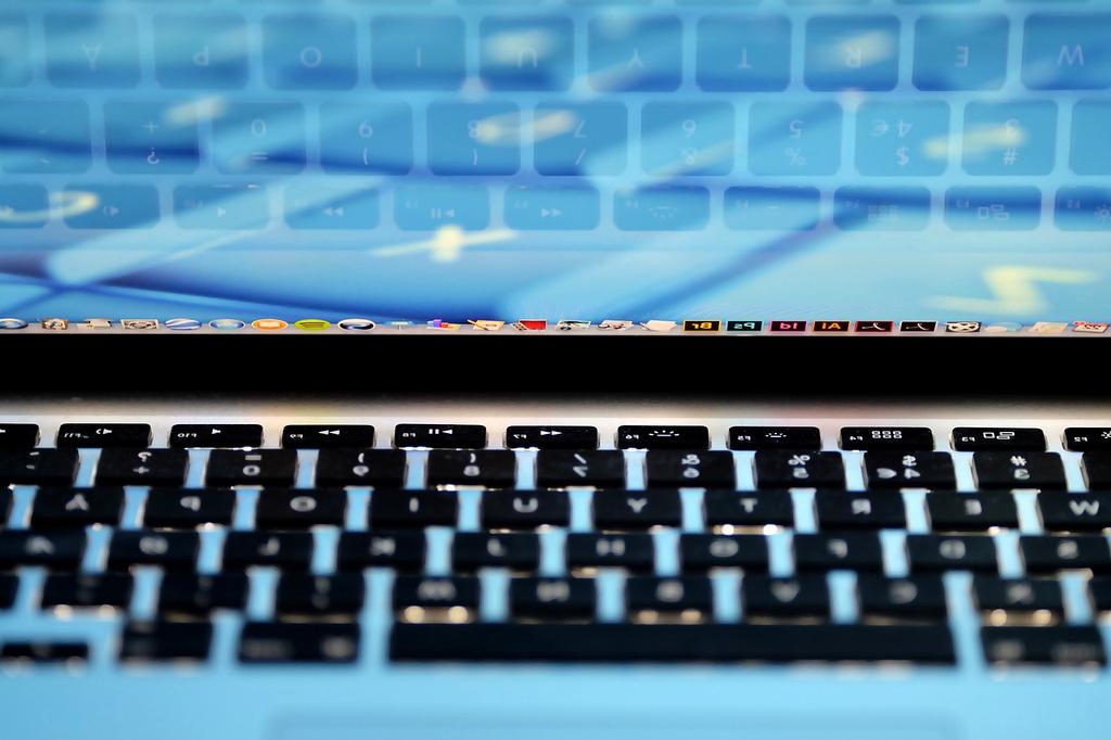 Checkmark icon indicating verified service quality